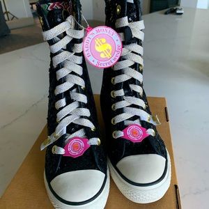 Brand new sketchers black sequin size 6 - heel!